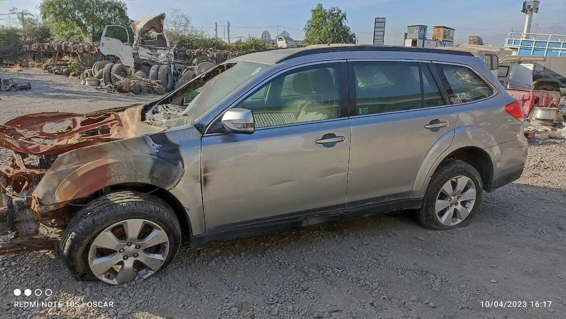 MUñON Subaru OUTBACK 2010  USADO  EN DESARME